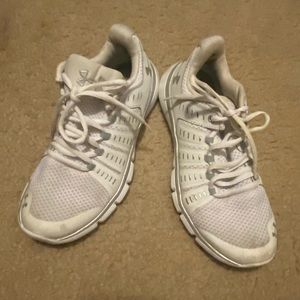 Only worn a few times